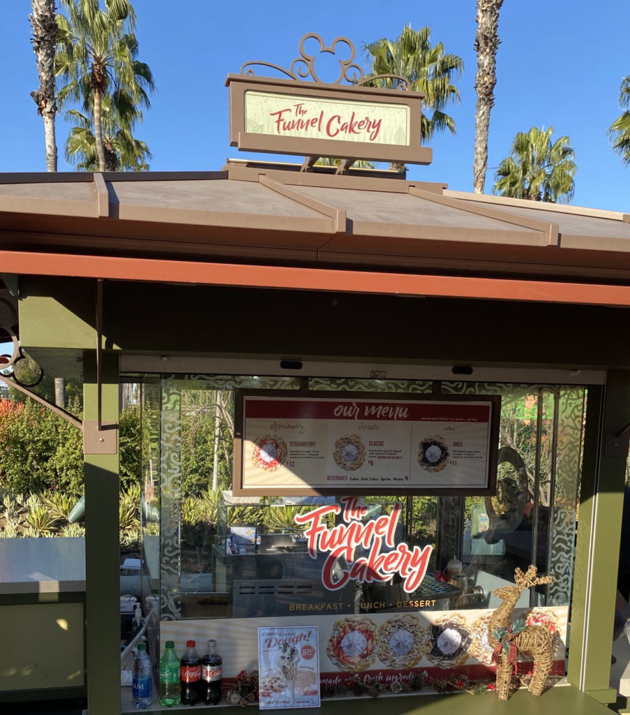 Edible Cookie Dough in Downtown Disney - Food at Disneyland